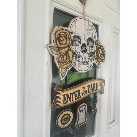 Roses & Skull Enter if You Dare Halloween Sign Front Door Hanger Home Decor - Picture 5 of 5